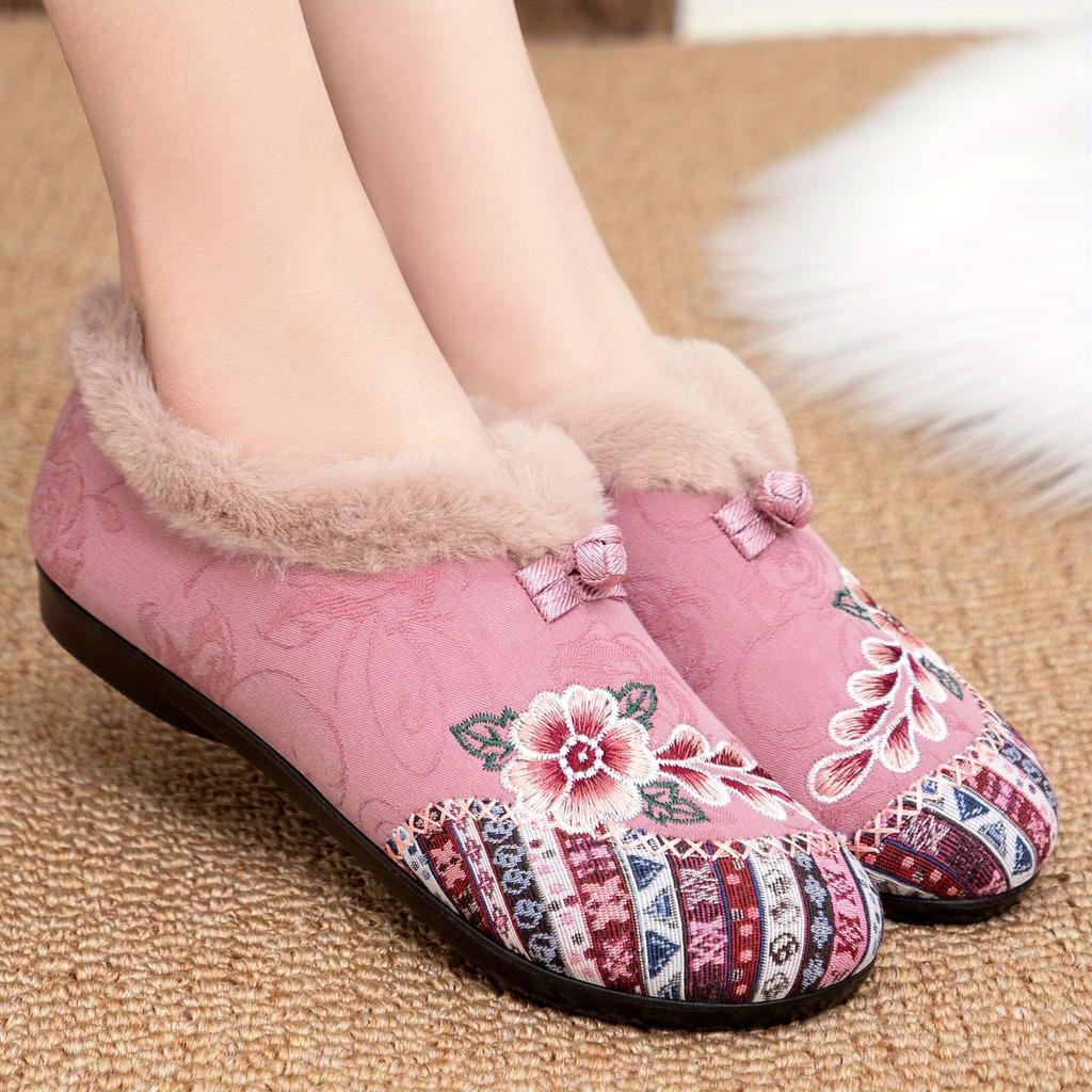 Women's Plush Winter Slippers with Floral Lace-Like Pink & White Pattern - Cozy House Shoes, Plush & Sole, Soft Fabric Upper for Indoor - Warm Booties
