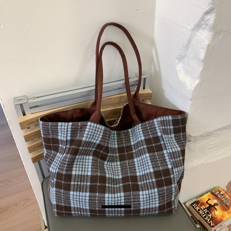 British-style Double Bread, Large-capacity, Laid-back Tote Bag