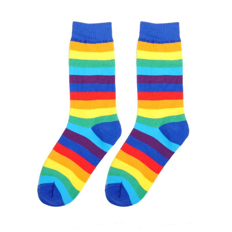 1 Paar Farben Regenbogen Gestreift Damen Socke Neuheit Elastizität Schweiß Damen Lange Socke Sportlich Meias Retro Harajuku Socken
