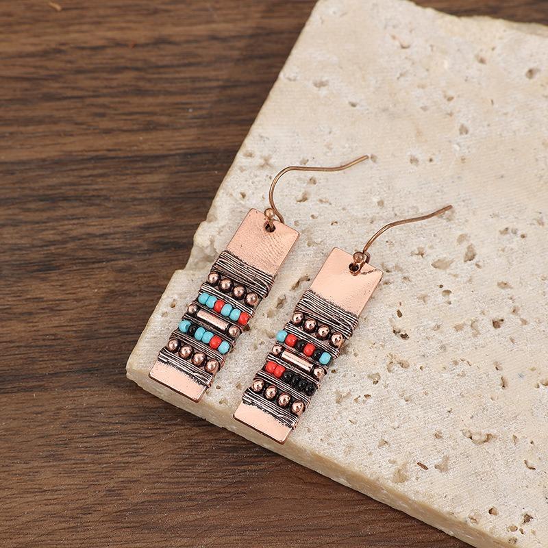 Etniczne Vintage Miedziany Kolor Metalowe Rzeźbione Kwadratowe Wielokolorowe Kamienne Kolczyki Wiszące dla Kobiet Biżuteria