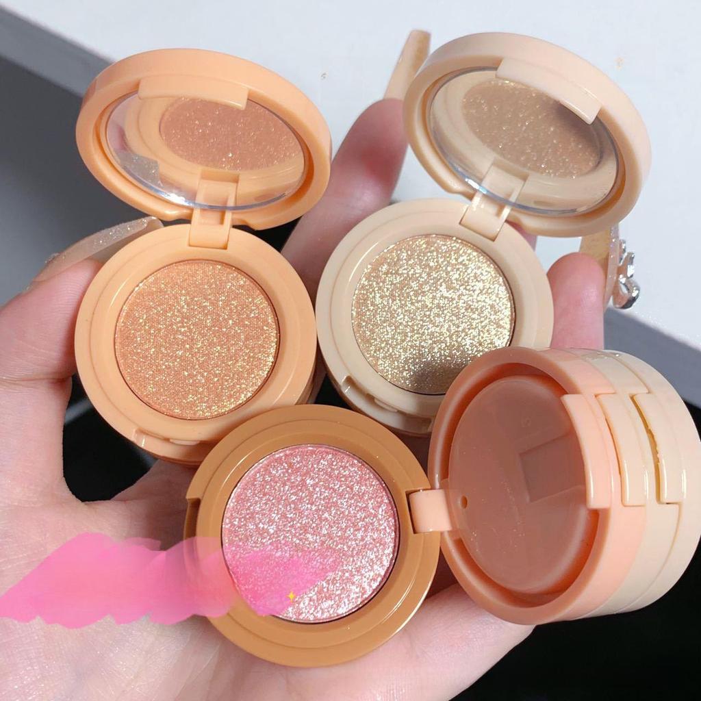 Three-Layer Makeup Palette: Blush, Highlighter & Contour with Fine Shimmer