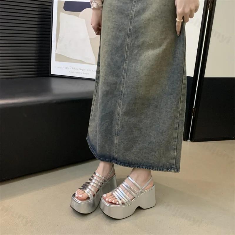 Fashion Women's Roman Sandals 2025 New Summer Beach Shoes Fashion High Heeled Slippers Silver Wedge Platform Slope Heel Casual Sandalias