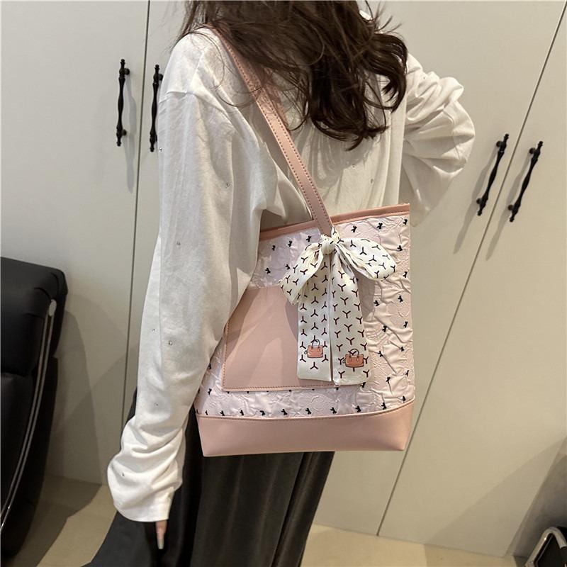 Class Commute Large Capacity Beautiful Summer Popular Versatile New Casual Shoulder Armpit Tote Bag