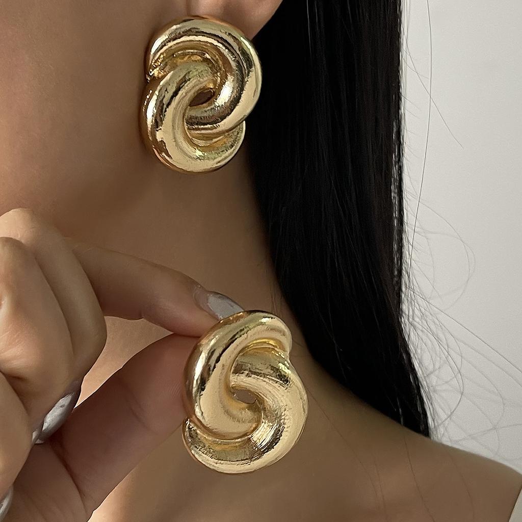 New European American Simple Spiral Stud Earrings Minority High Grade Twist Shape Earrings For Women Trendy Fashion Jewelry