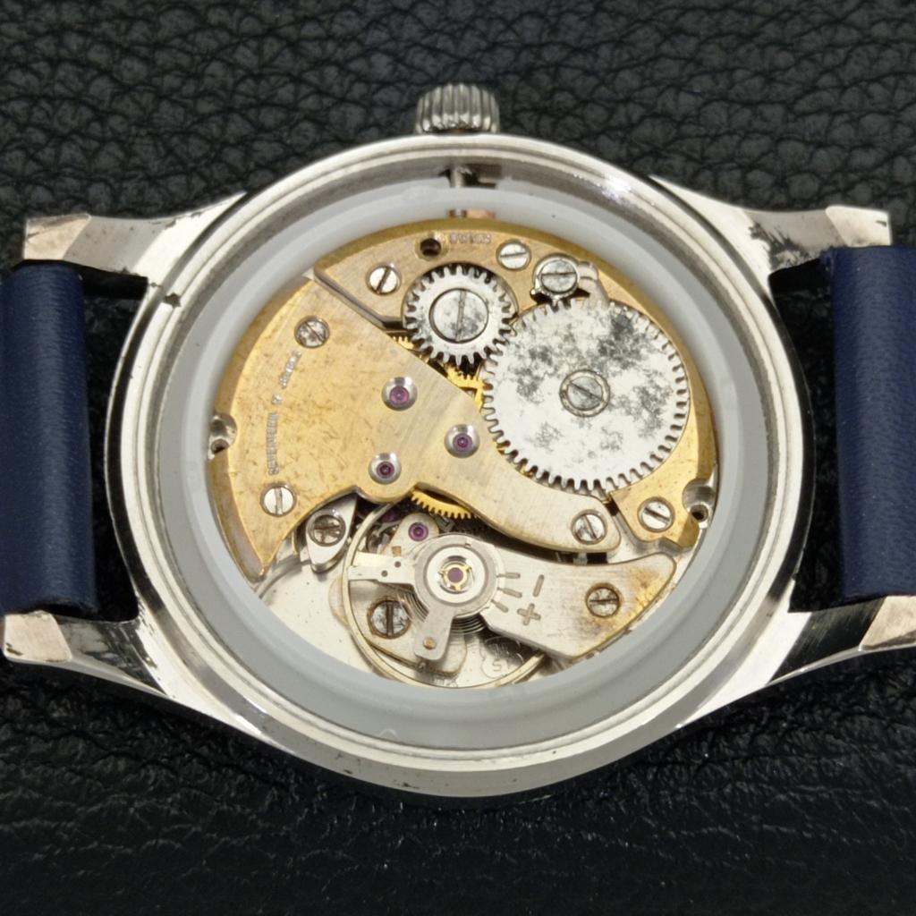 SWISS VINTAGE TITUS HAND-WINDING MENS REFURBISHED SKY BLUE DIAL WATCH A500065-2 R151a-a500065