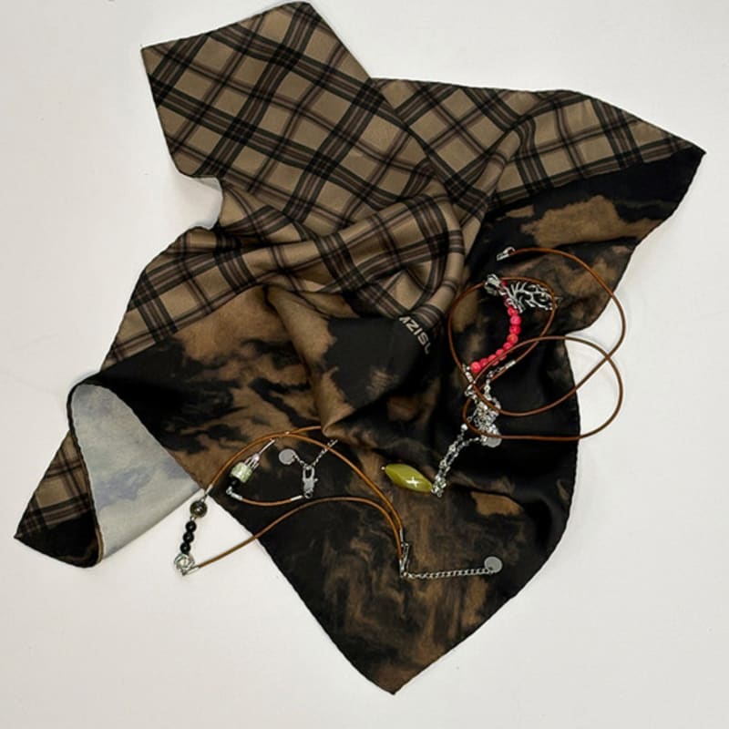 KIMZISU Half&Half Plaid Mini Scarf 45 _ BEIGE