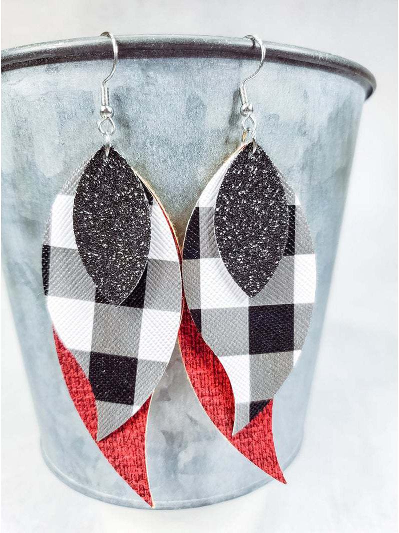 

Comma-Shaped Multi-Layer Sequin Earrings - Three-Layer Red Plaid Christmas Design
