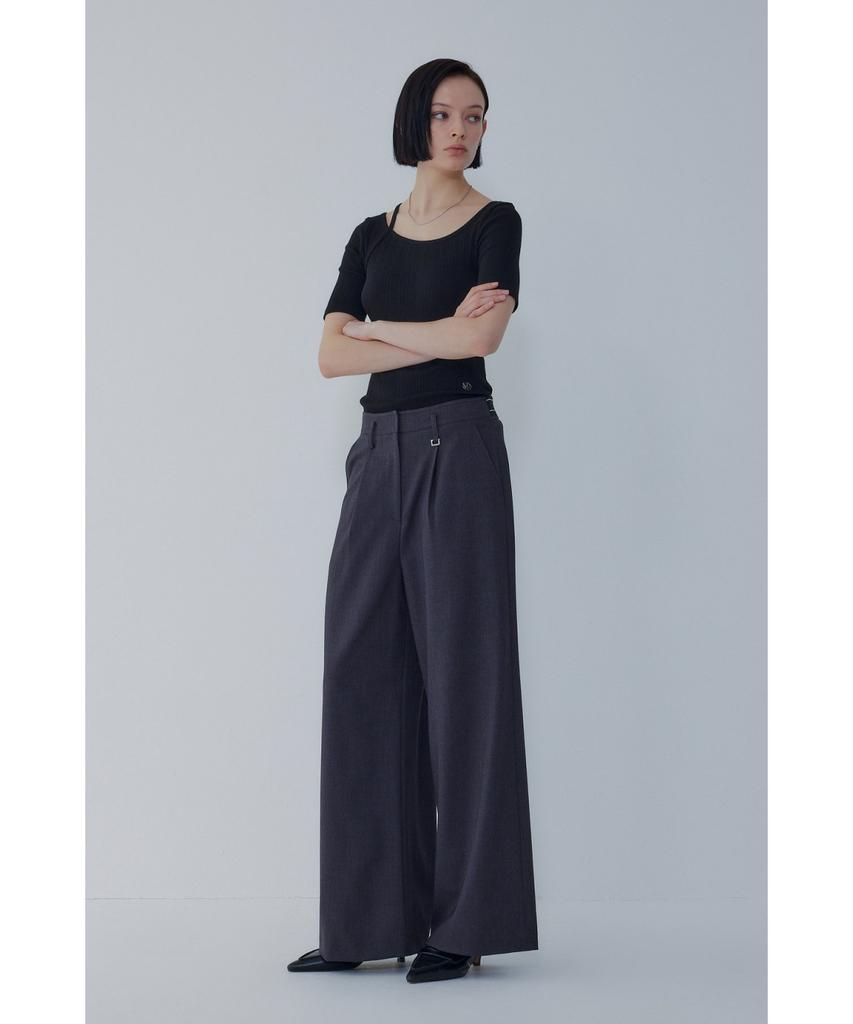 Bobeu Back Lettering One-Pleat Wide Pants_Charcoal 7156230003