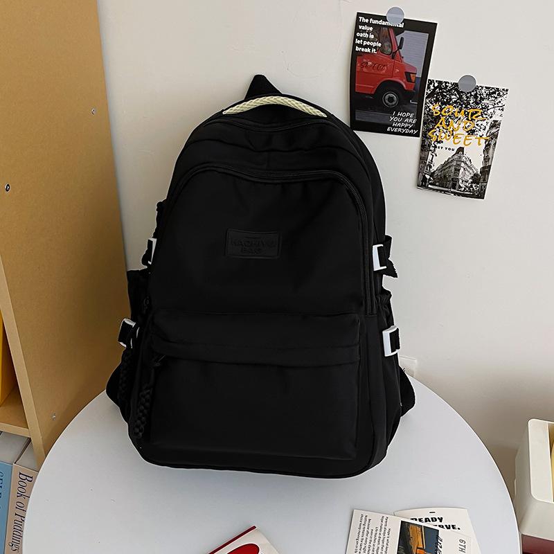 The College High School Versatile Color-blocking Backpack Is A Niche Design for College Students