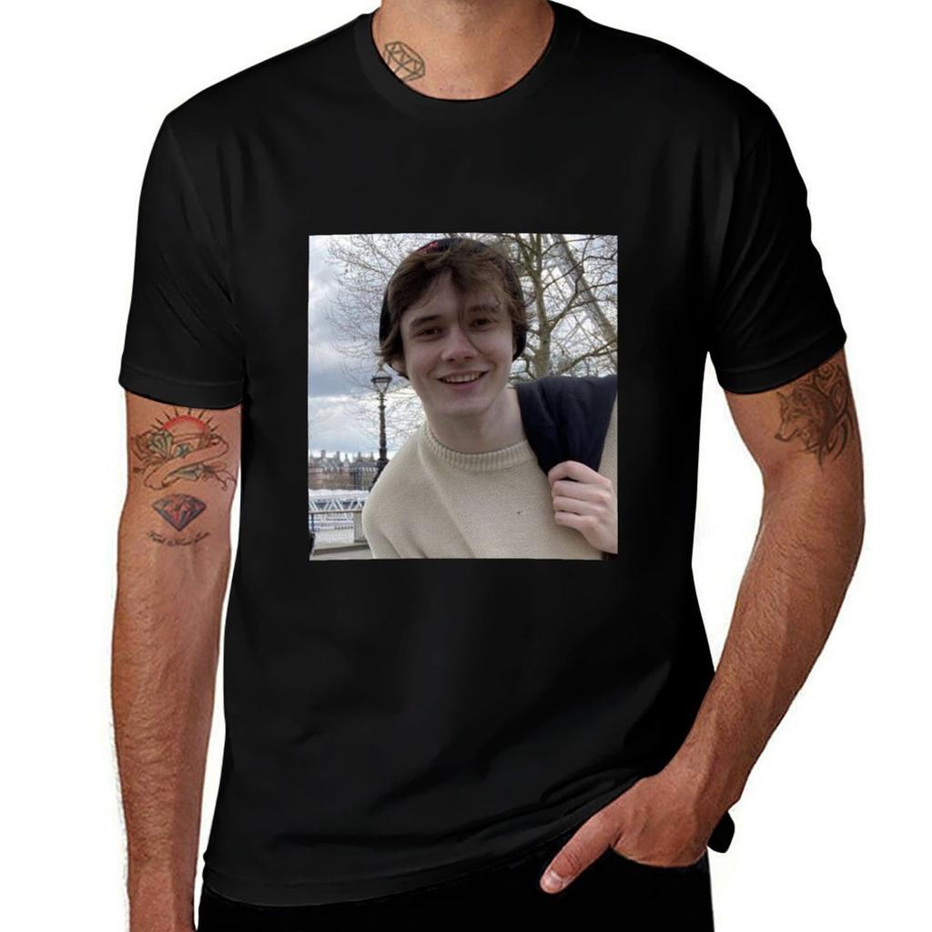 Wilbur Soot Cute Tshirt Comfortable Daily Wear Tee Tshirt