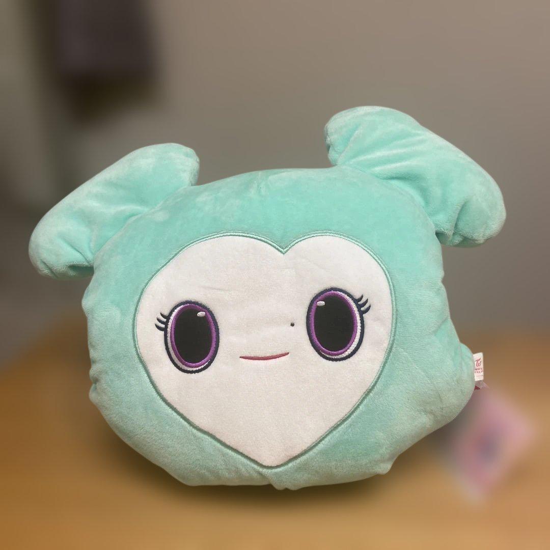 

[USED] TWICE GIGO Nap Cushion Miburee