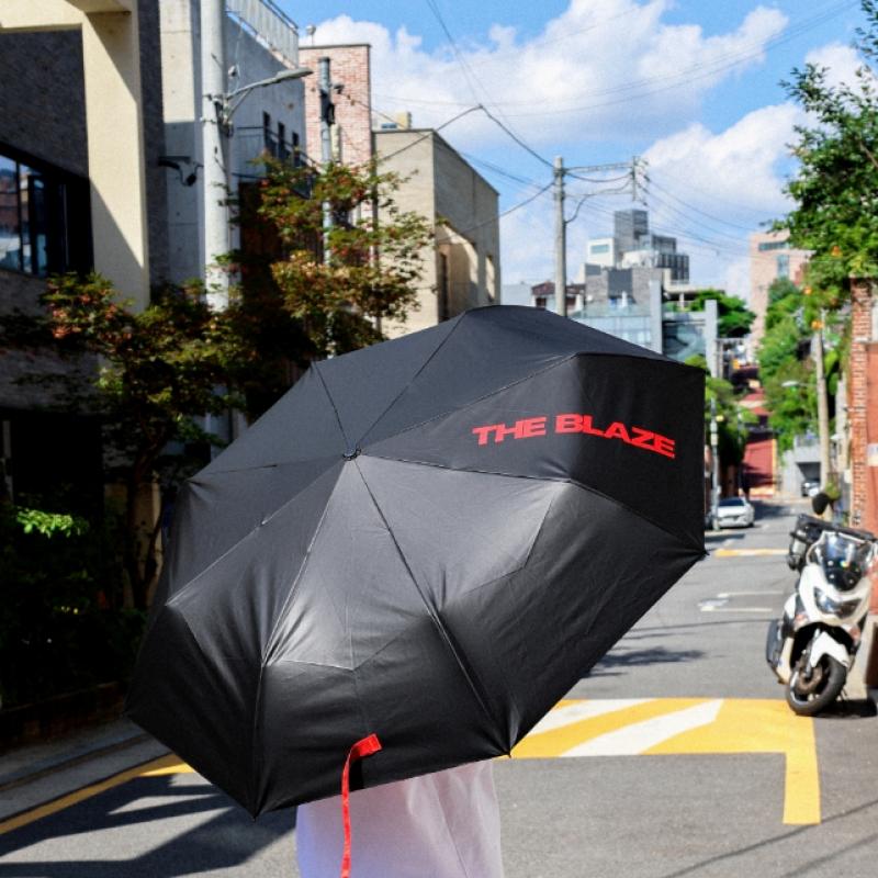 The Boyz   Umbrella   02