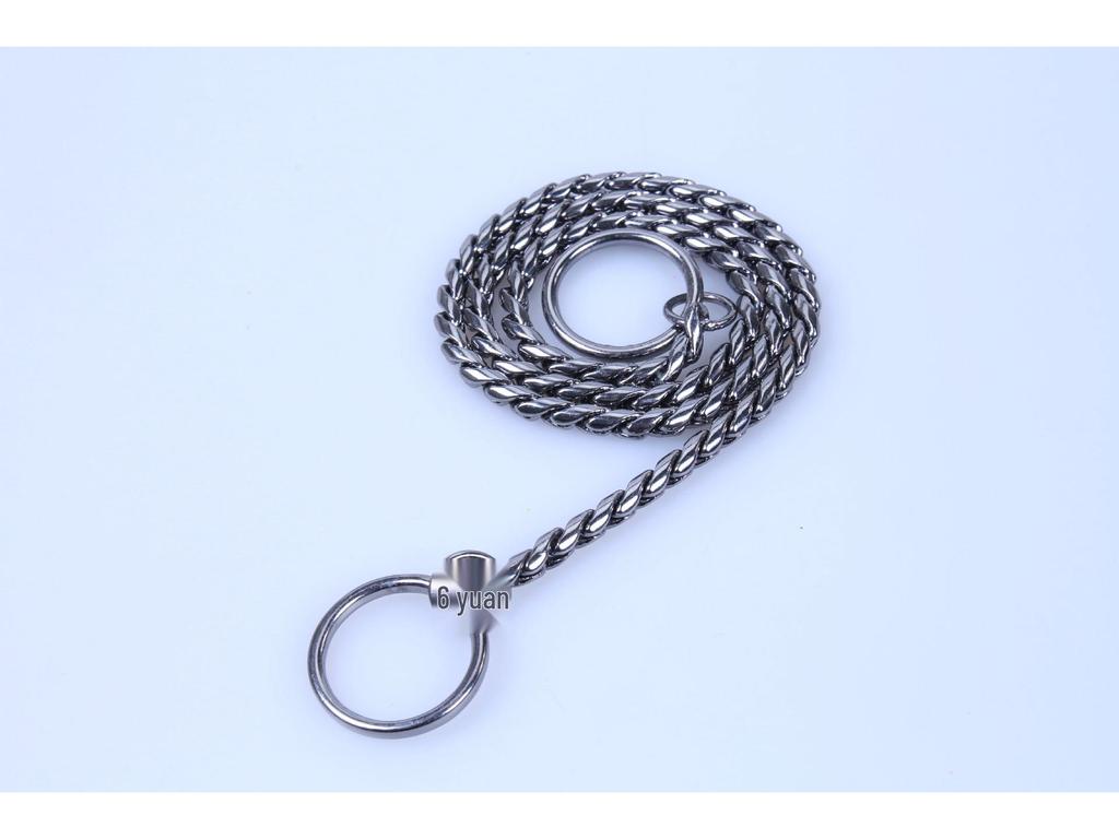Non-Choking, Bite-Proof, Pull-Resistant Stainless Steel Dog Chain - Thickened, Sturdy, and Wear-Resistant.