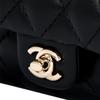 Chanel 25a Doppel-C-Logo Lederkette Rautenmuster Perle Mit Hakenverschluss Lammfellmaterial Goldene Beschläge Münzbörse Mini Damenmodell Schwarz