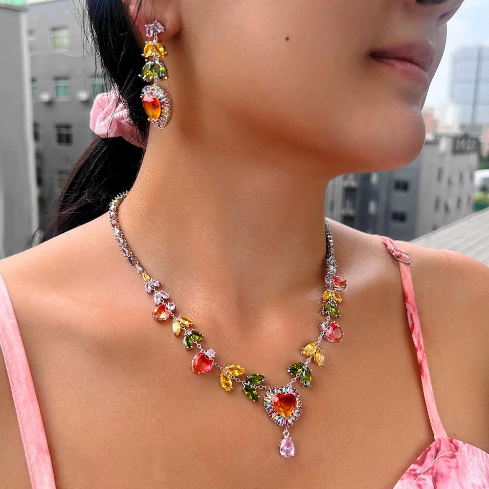 Trendy Rainbow Luxury Necklace Earrings Set Color Zircon Peach Heart Set Chain Dress Wedding Dress Accessories