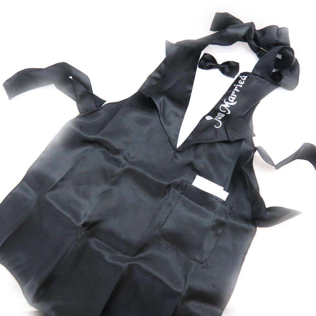 Les Trésors De Lily [J0796] - Tablier de cuisine 'Just Married' noir satiné + noeud papillon