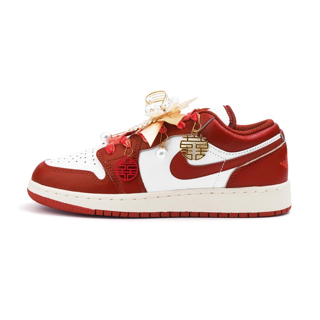 Jordan Air Jordan 1 Slip Resistant Abrasion Resistant Low top Vintage Basketball Shoes Women's Red FJ3465-160(Team746-SBOX)