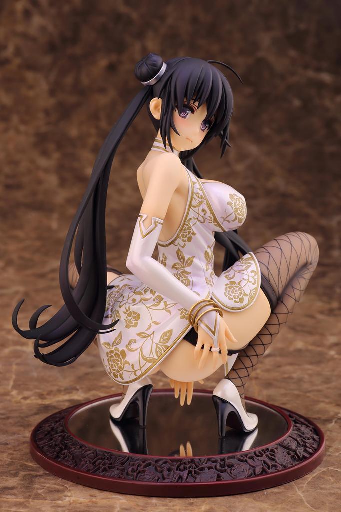 SKYTUBE Fuyutsuki Mari Pure White Scale PVC Painted Complete Figure Ver. 1/6