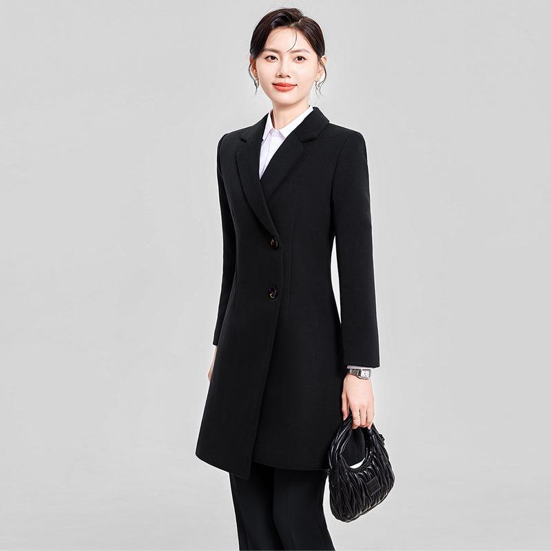 

Профессиональное приталенное пальто средней длины для бизнеса и путешествий Large