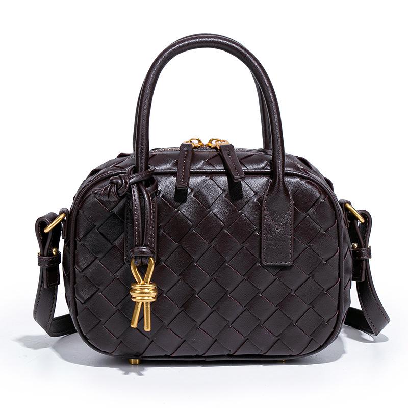 Exquisite and Versatile Bowling Pillow Bag, Casual Hand-held Women's Bag, Hand-woven Camera Bag, and Niche Single-shoulder Crossbody Bag