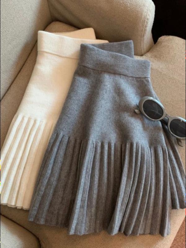 Pleated Knitted A-line Mini Skirt for Women - High Waist, Slimming, Versatile, Petite Fit for Spring & Autumn