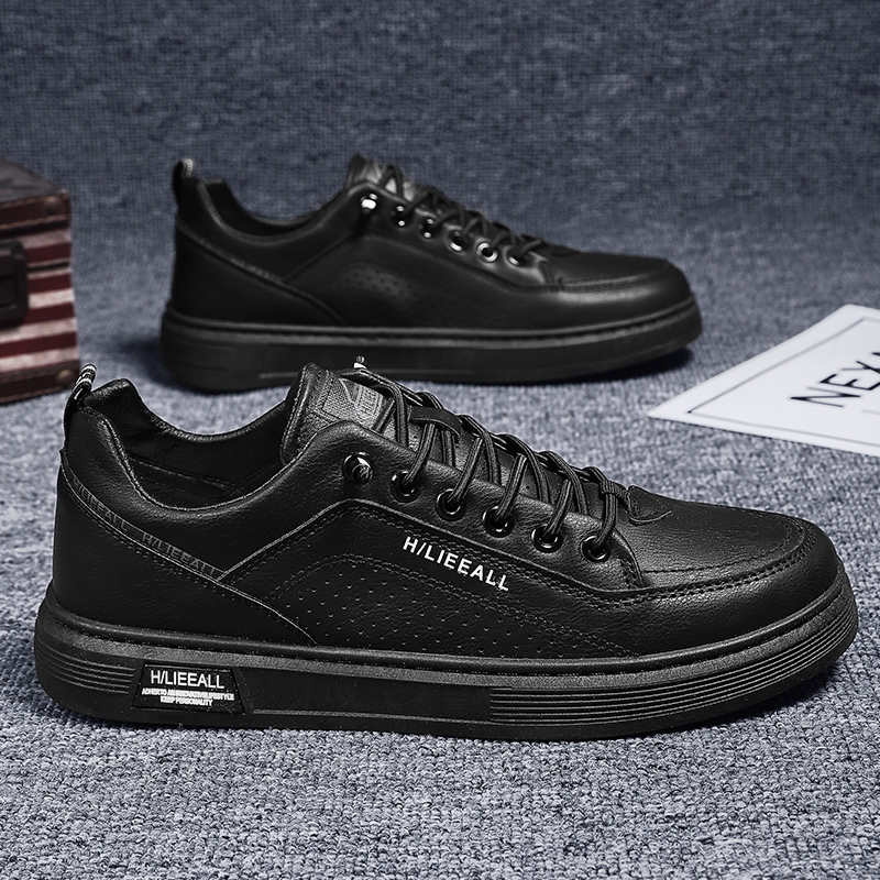 Flatform Plateforme Red Sneakers Vulcanize Luxury Flat Shoes Women Sport Boots Baskettes Universal Brand Entertainment