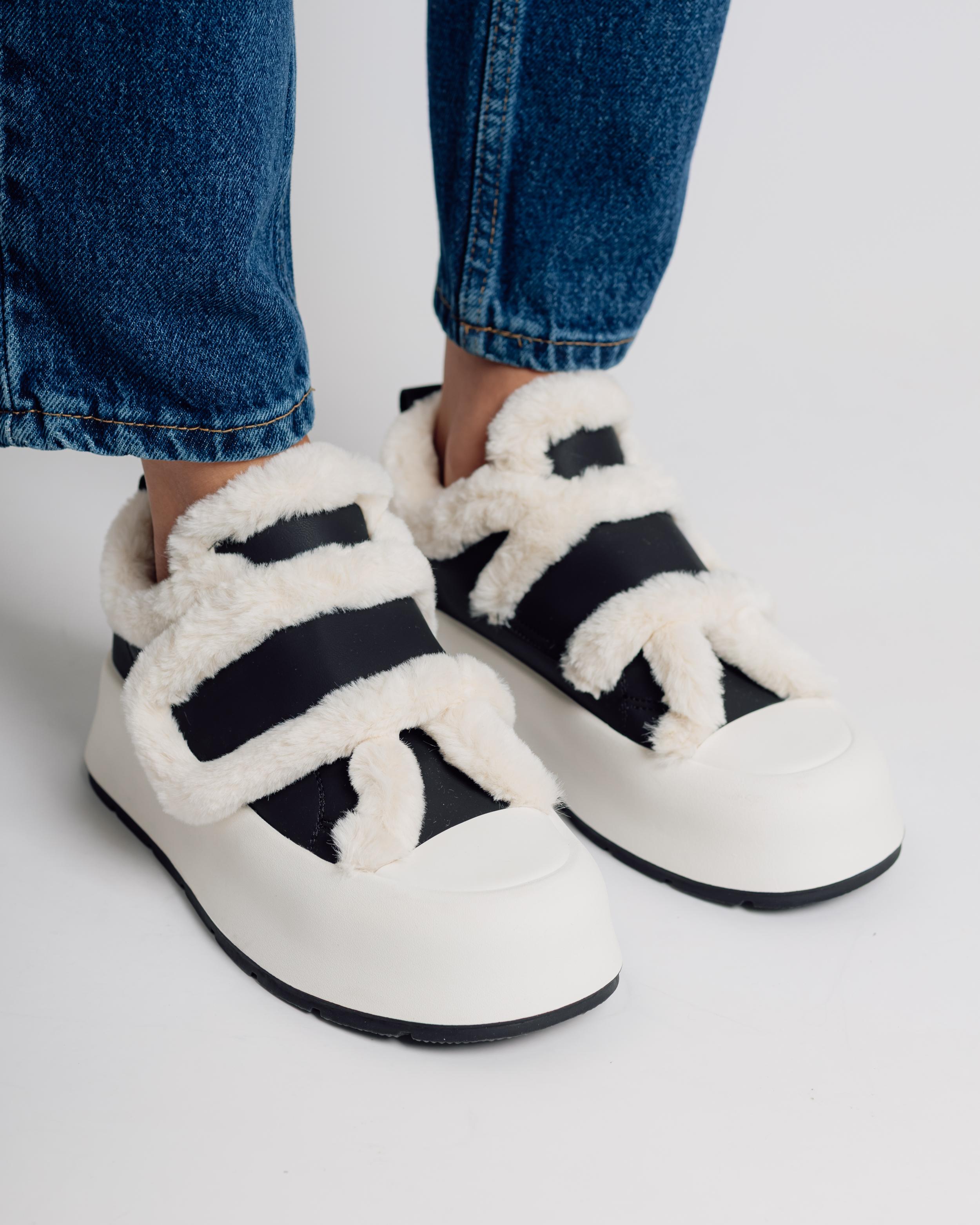 

Platform boots Allsy 203311 36 black and white leather bike 40