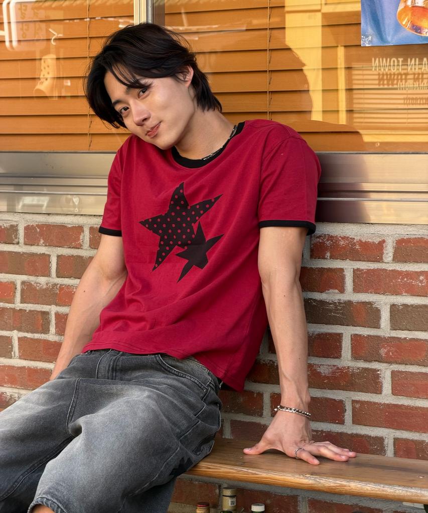AMOU Two Star Ringer T-Shirts Red