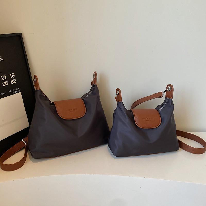 

Large Capacity Commuting Cross-body Bag Fashionable Simple Temperament Oxford Fabric Splicing High-quality Shoulder Casual No pendant model сірий