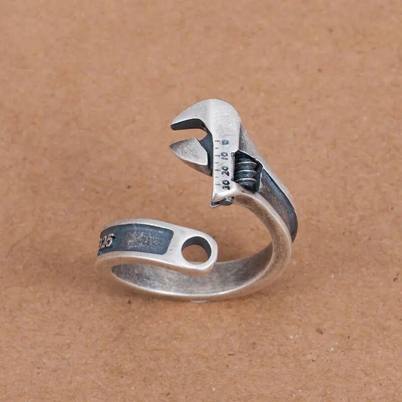 Retro Opening Adjustable Wrench Ring, Fashionable And Versatile, Personalized And Niche Ring Decoration