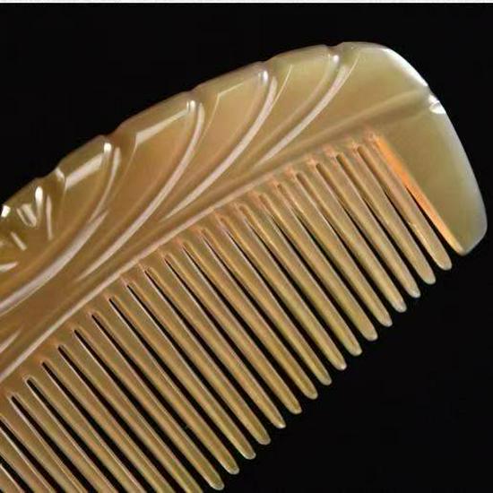 Hornkamm mit breiten Zähnen, Kopfmassage-Meridian, echter halbrunder Tragekamm mit Blumenmuster