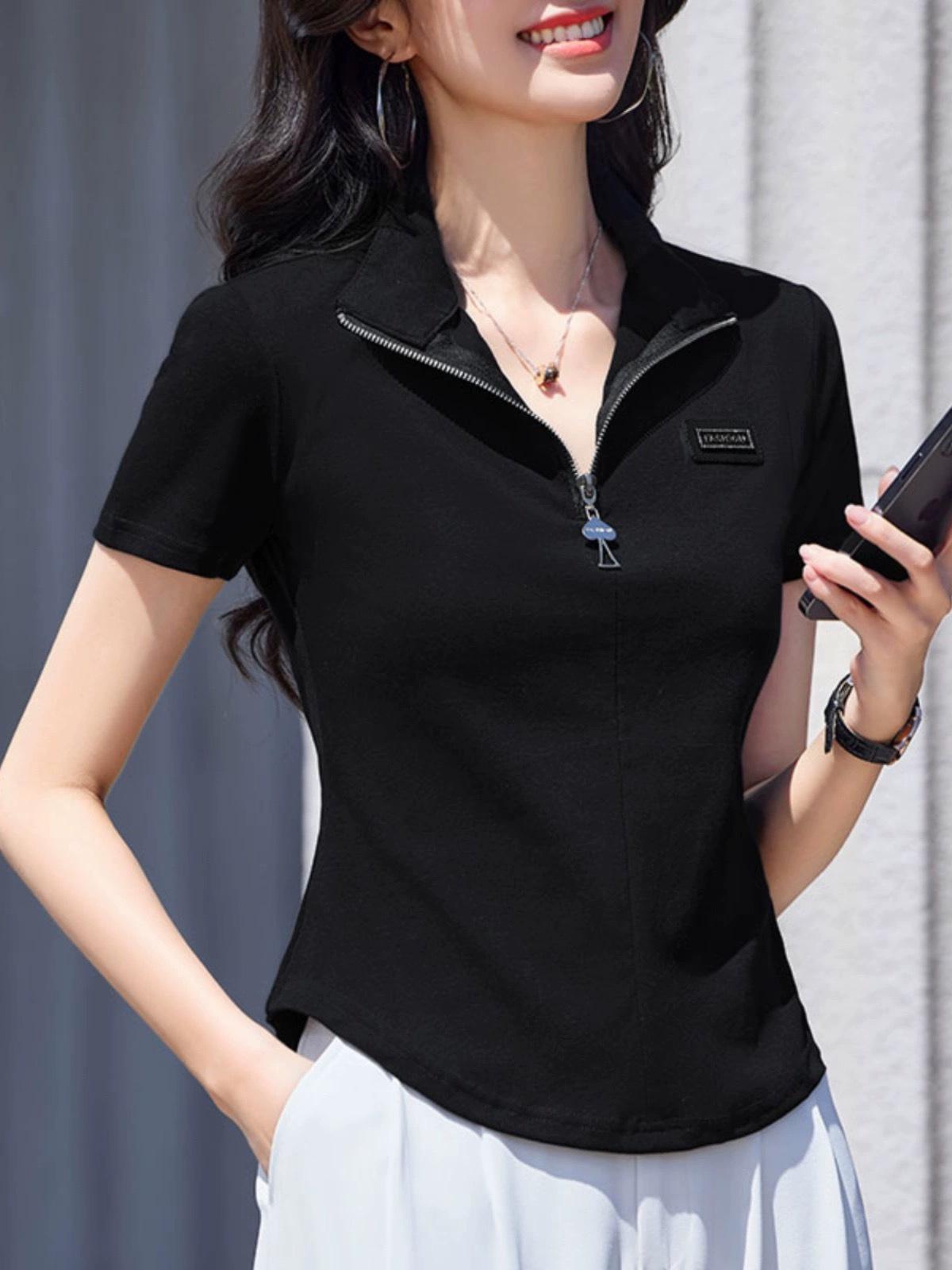 

Жіноча літня приталена бавовняна футболка 2024 року на блискавці з лацканами – модний тренд у корейському стилі