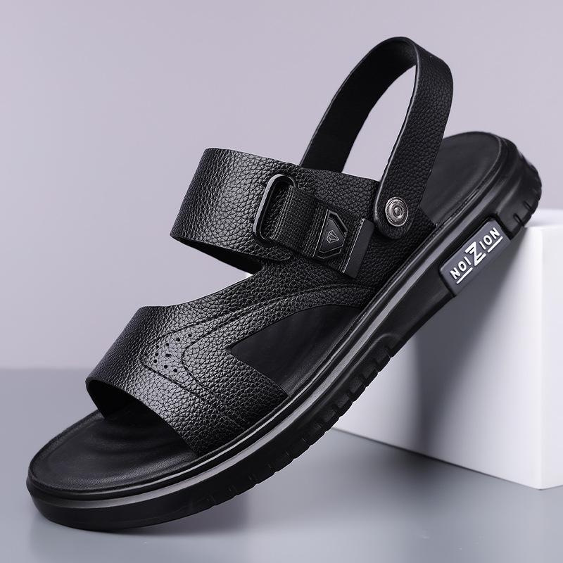 

Мужские сандалии новая летняя пляжная обувь на мягкой подошве повседневные двухцелевые шлепанцы с перфорацией для прохлады 38 чёрный