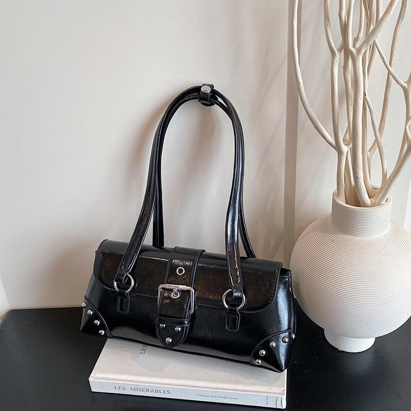 

Premium texture retro small bag women s 2 new fashion shoulder underarm bag autumn and winter portable baguette bag чёрный