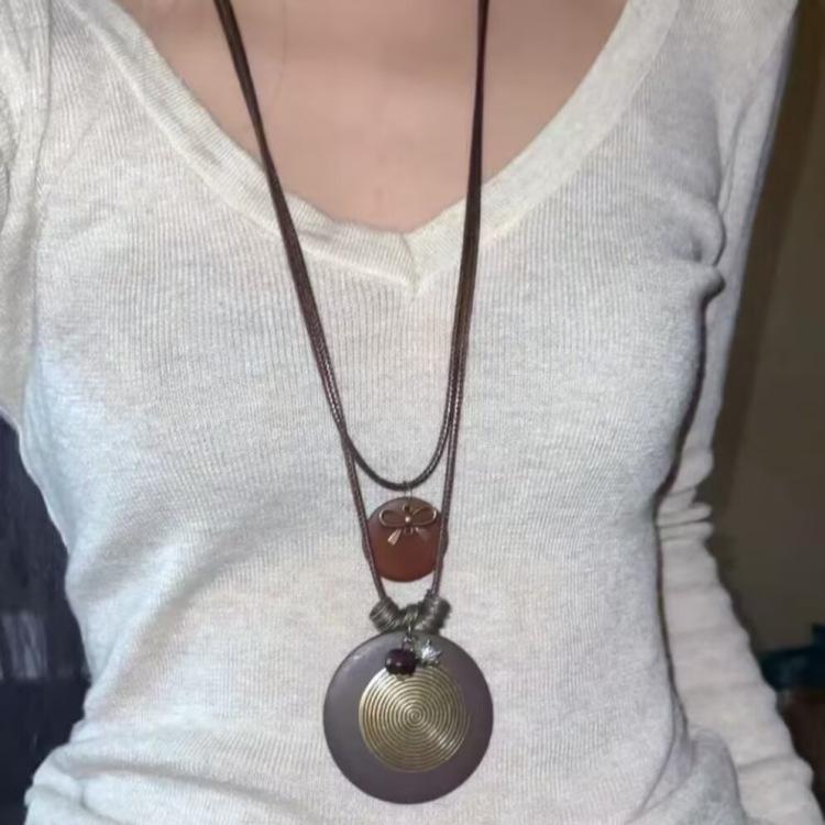 

Підвіска-кулон з овальною перлиною у формі морської лілії, нішевий етнічний стиль, ланцюжок для ключиці, модна темпераментна високоякісна біжутерія для жінок