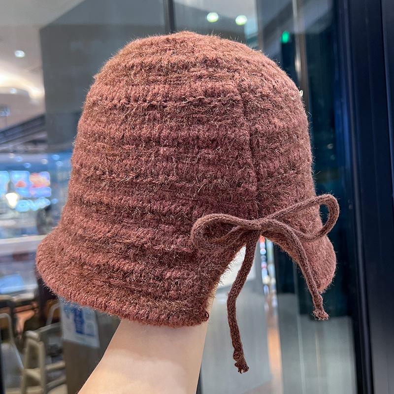 

Шапка-ведро вязаная ажурная с разрезом сзади для показа лица, маленькая, осенне-зимняя, милая женская, теплая, с защитой ушей, трендовая M（56-58cm）