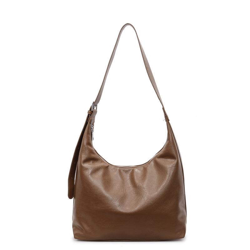 Retro fashion new shoulder bag commuter high-end underarm tote bag women's light luxury design bag