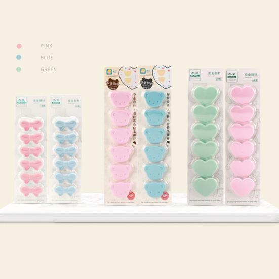 6Pcs Bear Bowknot Shape Kids Nappy Cloth Bib Safety Locking Pins Clip Holder