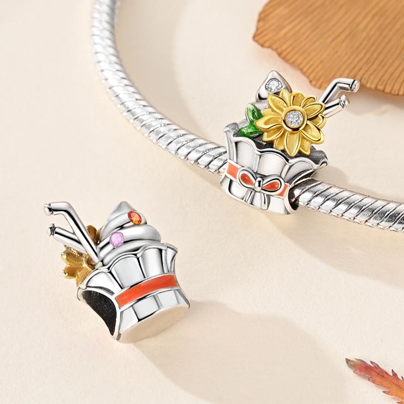 

Copper Squirrel Maple Leaf Windmill Autumn Series Pendant Charms Charm Fit Original Diy Bracelet Women Jewelry