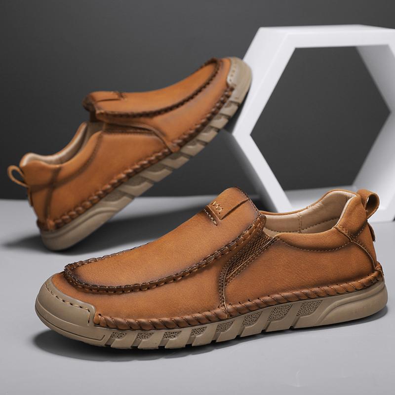 Fashion 2025 Trend Mens Casual Shoes Handmade Leather Comfy Loafers Moccasins Luxury Designers Lightweight Breathable Men Outdoor Shoes