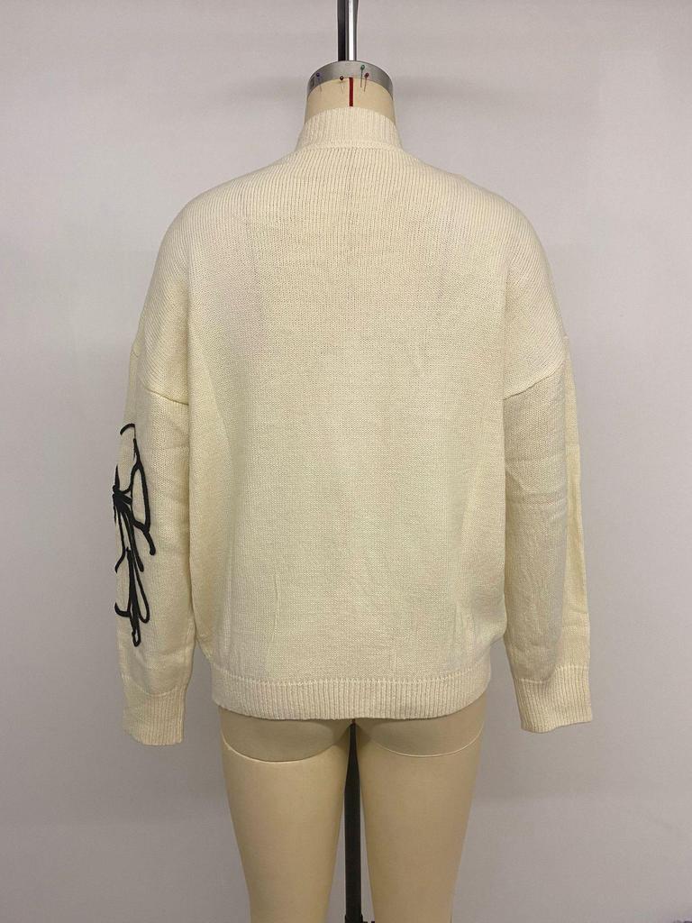 2025 New European & American Autumn Women's Floral Semi-High Neck Sweater