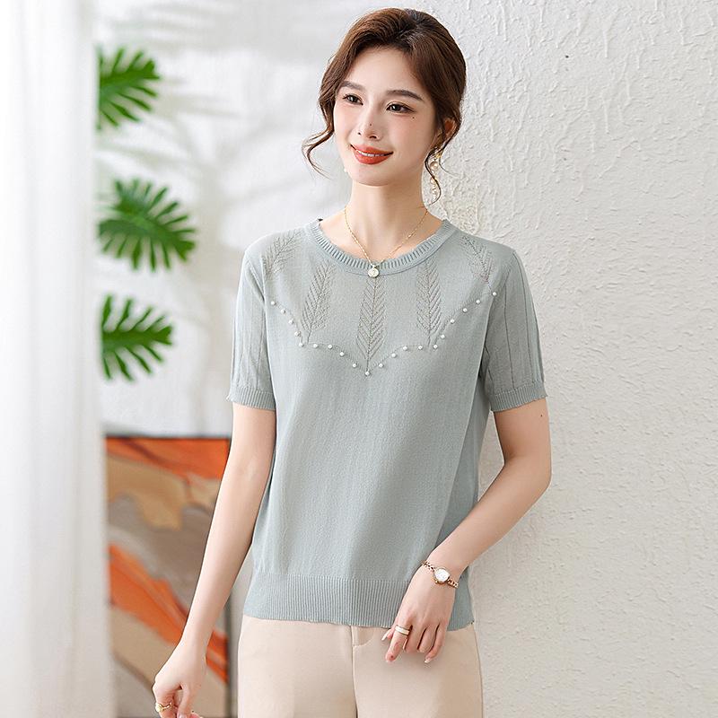 2026 Summer Ice Silk T-Shirt: Fashionable Loose Knit Short Sleeve for Middle-Aged Women