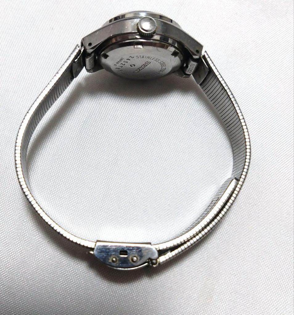 [USED] Extremely Rare SEIKO Silver Dial Day-date Automatic Vintage Watch