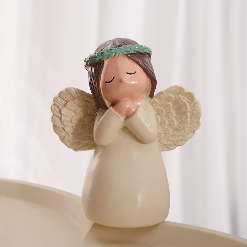 Resin Winged Angel Figurine Creative Design Pray Girl Ornaments Cherub Statue  Home Decoration