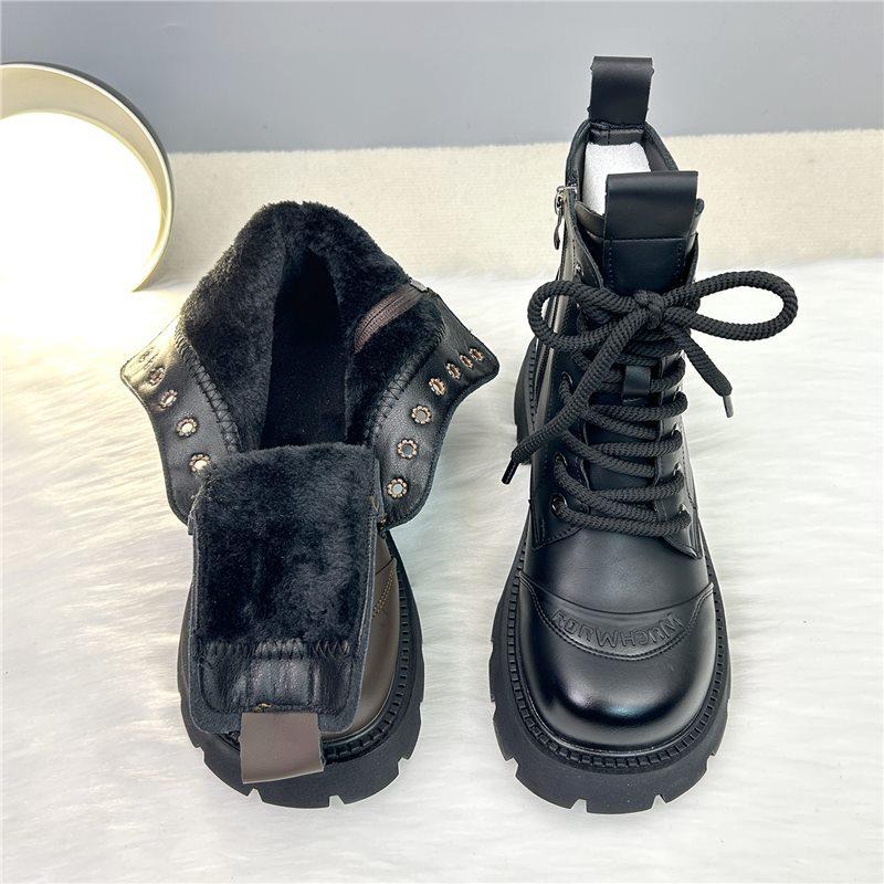 Wool snow boots women's winter velvet thickened large cotton shoes fur integrated thick-soled short boots non-slip Martin boots