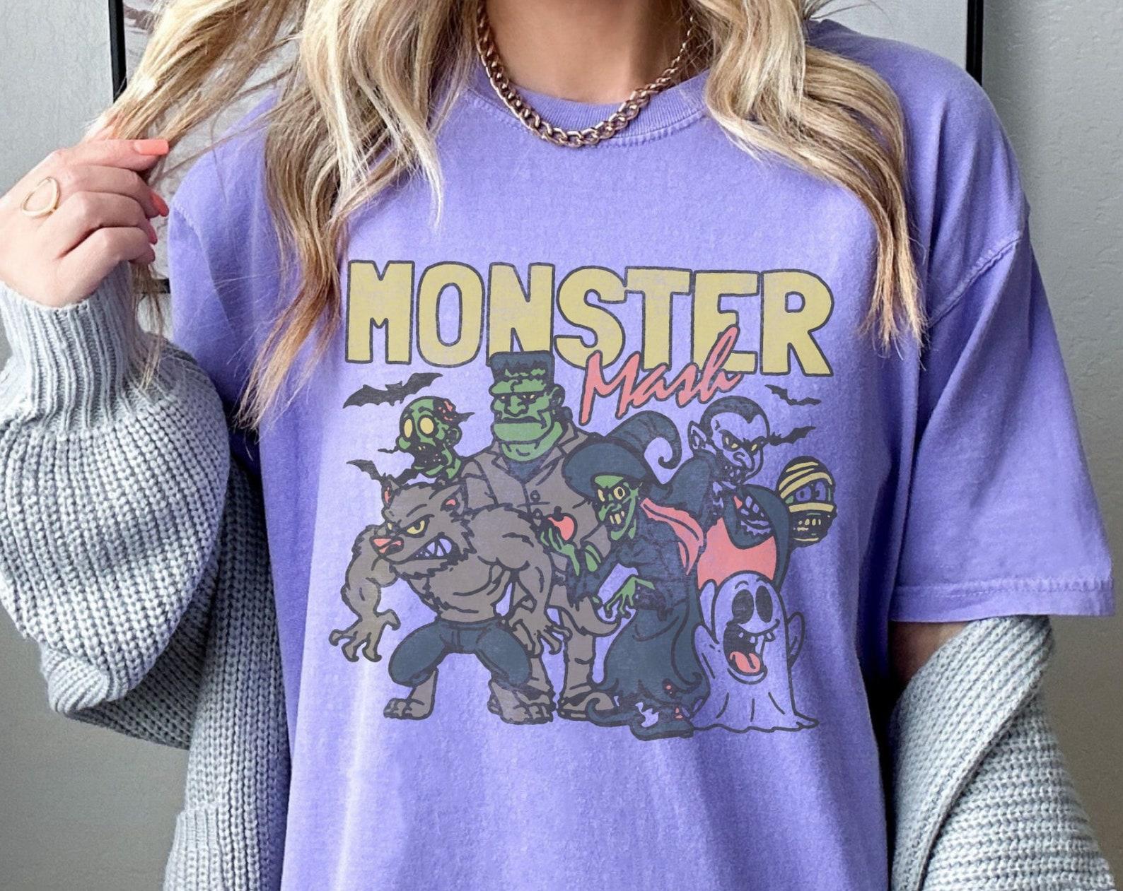 Halloween Monster Mash Comfort Colors® Shirt, Retro Halloween Aesthetic, Vintage Halloween T-Shirt, Graphic Monster Tee, Fall Oversized Shirt 3XL