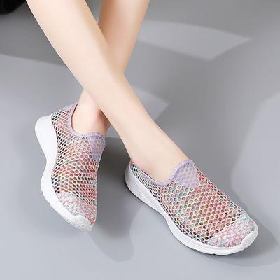 Încălțăminte pentru femei – Adidaşi