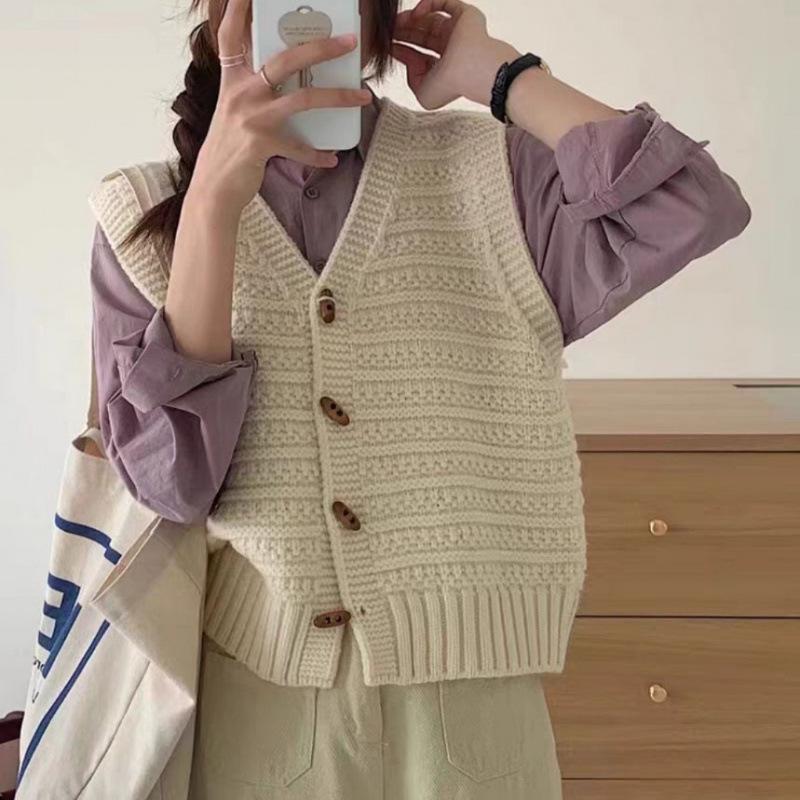 Women's Korean Knitted Sweater Vest - Loose Fit, Sleeveless with Shoulder Pads for Autumn/Winter Layering