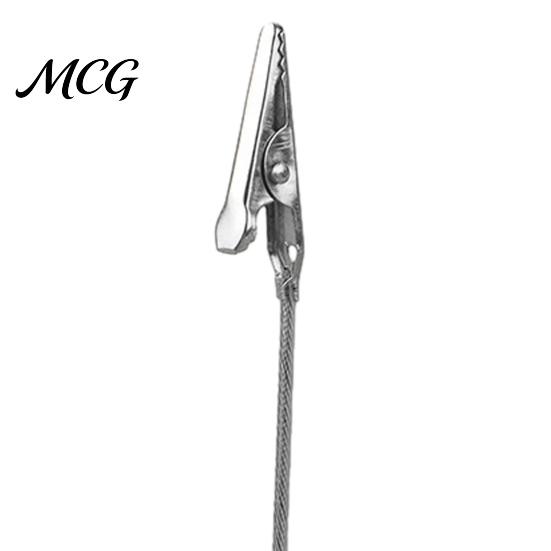 Metal Pole Memo Stand 2 Pcs Wooden Cube Base Holder with Clips, Mini Table Smooth Open Close Clip Number Stands for Name Cards, Photos, Memos,