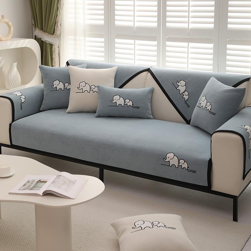 Panda Embroidered Sofa Cushion Chenier Four-Season Universal Non-Slip Sofa Cover, High-Grade Seat Cushion Leather Sofa Back Towel